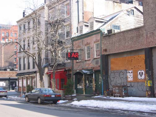 http://www.nyc-architecture.com/GV/GV055-EAR-INN.jpg