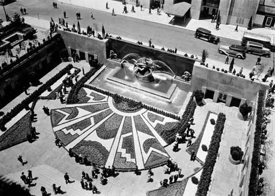 Rockefeller_Center_2.jpg